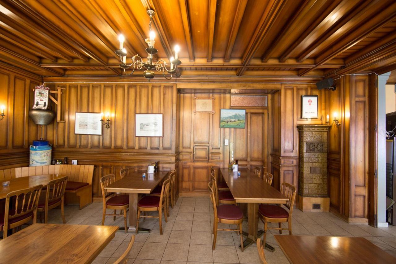 Hôtel - Restaurant Le Manoir Vaulruz Extérieur photo
